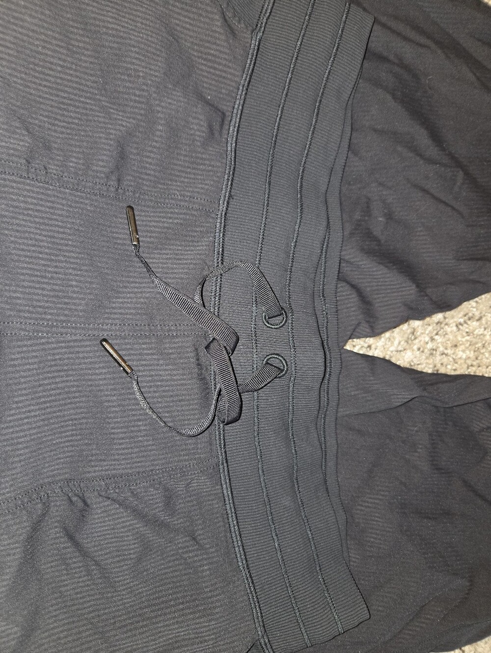 lululemon Black Size 10 Dance Studio Full Length Joggers - Picture 5 of 5